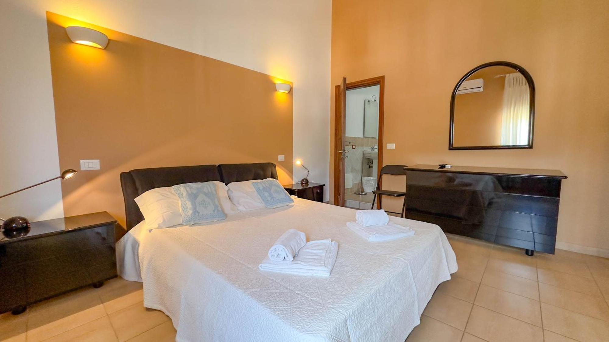 Su Recreu 'E Mare Hotel Bosa Marina Bagian luar foto