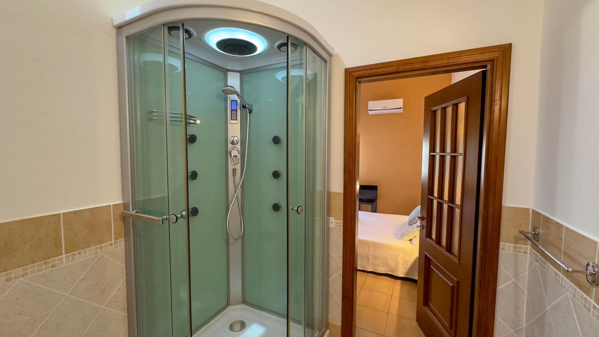 Su Recreu 'E Mare Hotel Bosa Marina Bagian luar foto