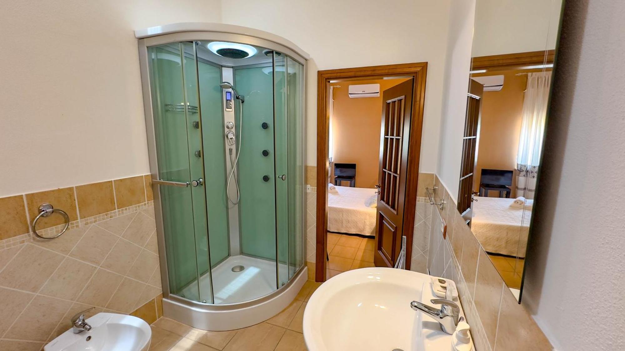 Su Recreu 'E Mare Hotel Bosa Marina Bagian luar foto