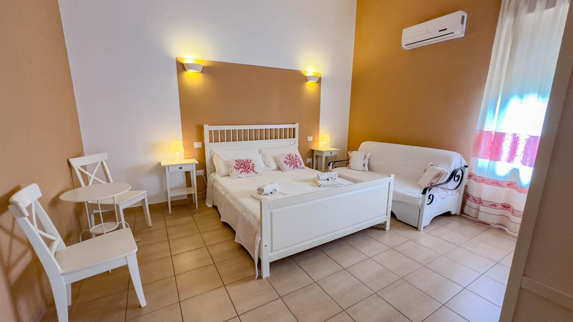 Su Recreu 'E Mare Hotel Bosa Marina Bagian luar foto