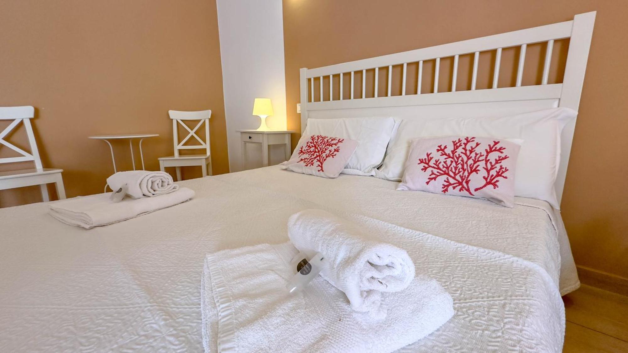 Su Recreu 'E Mare Hotel Bosa Marina Bagian luar foto